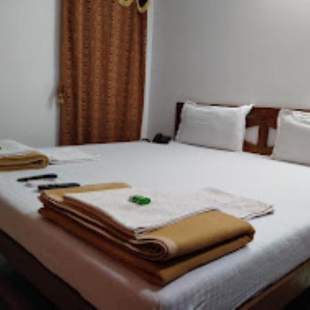 Blue Sea Beach Resort Malvan Ngoại thất bức ảnh