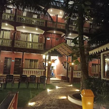 Blue Sea Beach Resort Malvan Ngoại thất bức ảnh