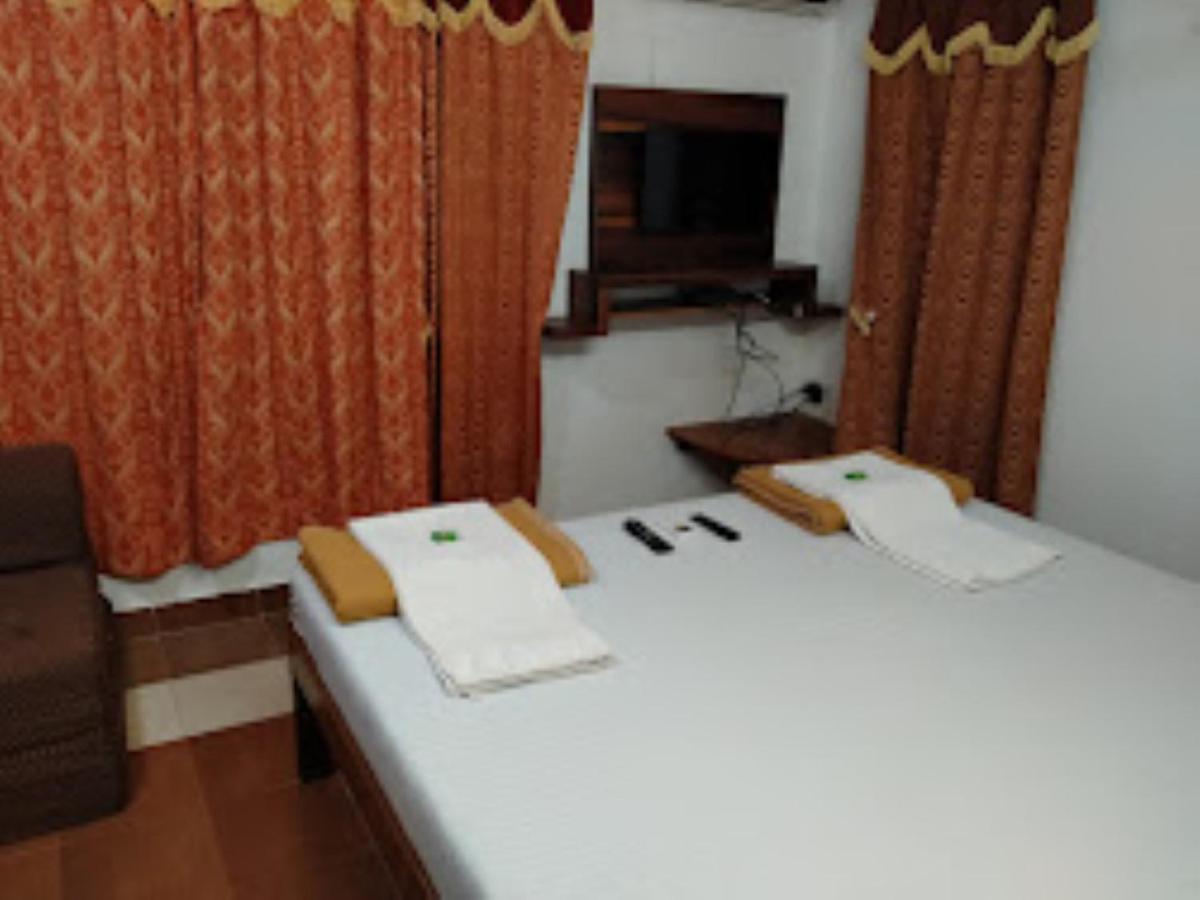 Blue Sea Beach Resort Malvan Ngoại thất bức ảnh